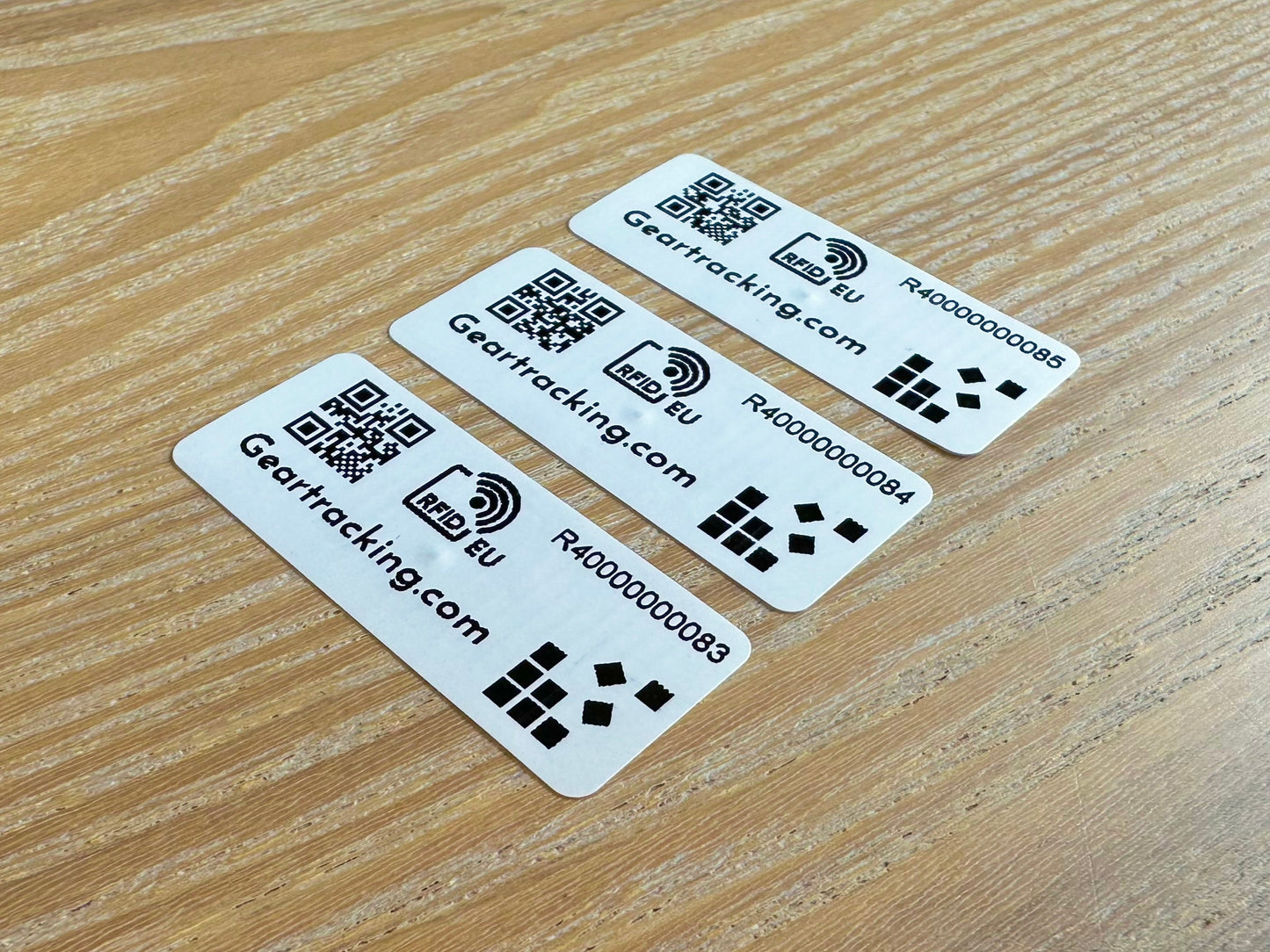 RFID Tag RM4 Sticker, including personalisation (Logo) (250 Units)